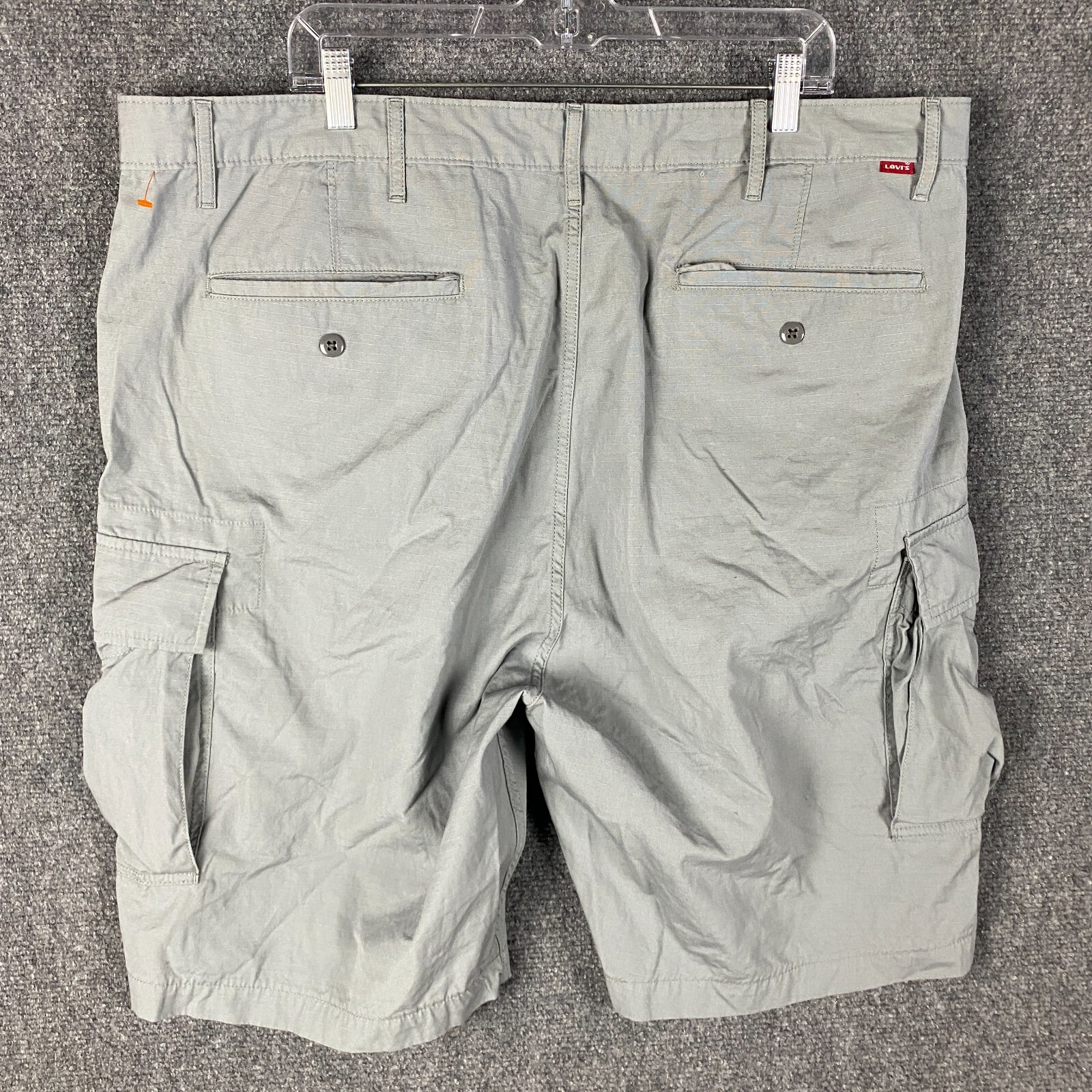 Big size Carhartt double-knee duck overalls, made in the USA, men's size W42 equivalent. cotton black type Vintage Second Hand