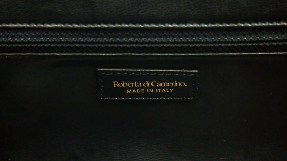 Authentic Roberta Di Camerino Bacongi Hand Bag | eBay Authentic Roberta Di Camerino Bacongi Hand Bag | eBay
