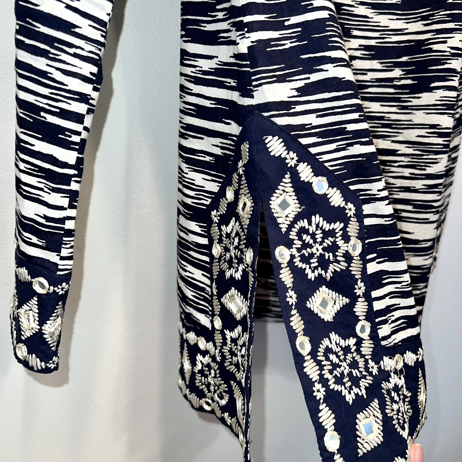 Tunica TORY BURCH impreziosita manica lunga ricamata blu bianca taglia 4