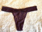 Vintage Victoria’s Secret Women’s Thong/String Panties Lace Floral Purple Bow L — photo 1