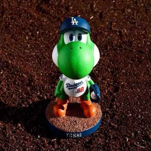 Nintendo Yoshi Exclusive Dodgers Bobblehead Super Mario Galaxy Movie