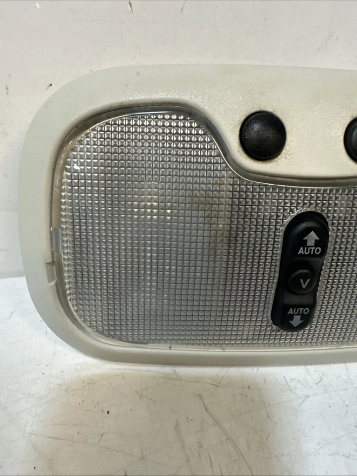 Interruptor de techo corredizo luz domo techo consola superior delantera calibre Dodge 07-12 fabricante de equipos originales Foto 3 de 4