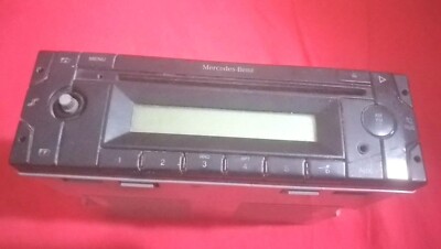 Mercedes Truck Base Low 24V Radio Original Car audio Bosch76200009