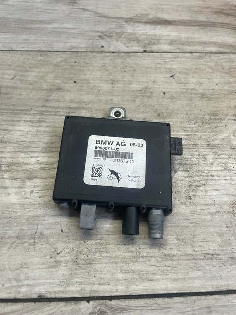 BMW E46 3 Antenna Amplifier Radio 