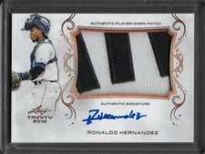 2018 Leaf Trinity RONALDO HERNANDEZ 2 Color Patch Bronze Prismatic Auto Red Sox