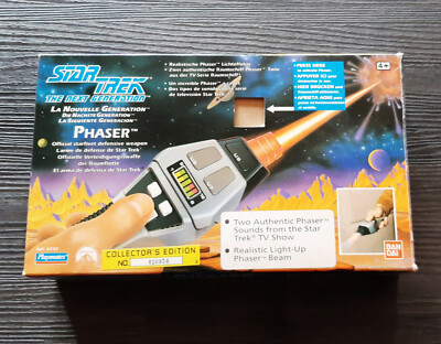 Vintage 90's STAR TREK TNG PHASER by PLAYMATES, LIGHT SOUND TOY