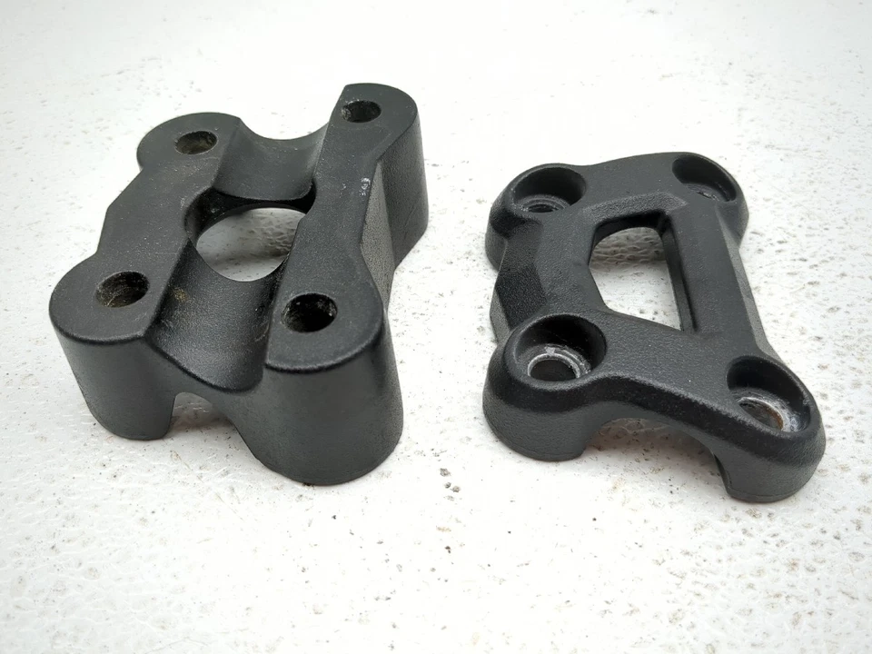 Juego de abrazaderas elevadores de manillar 16-19 Can Am Spyder F3-T SE6 par Foto 4 de 4