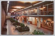 Interior, Seattle-Tacoma International Airport chrome Postcard