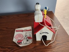 Vintage Snoopy on his Dog House Corded Electric Toothbrush holder