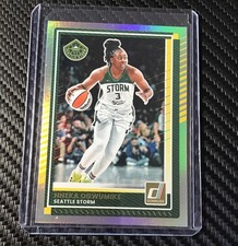 2025 Panini Donruss WNBA - Nneka Ogwumike #11 Green Laser