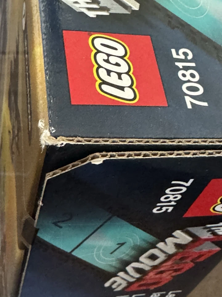 LEGO The LEGO Movie: Super Secret Police Dropship 70815 - Image 4 of 4