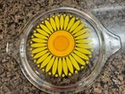 Vintage Pyrex Daisy Sunflower Lid EUC 21 470 C 6 2/4” Outside Diameter