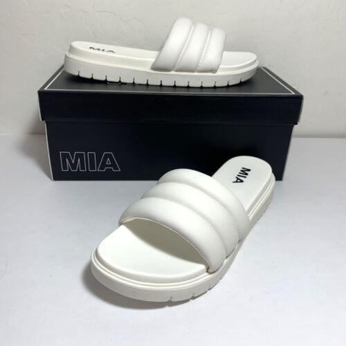 Mia Cimone Sandals Quilted Slip-On Slides White Size 7 NEW