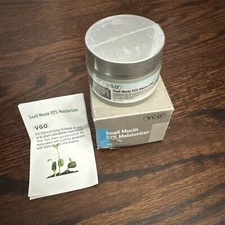 VGO Snail Mucin 92% Moisturizer Daily Face Moisturizer Hydrating Repair Face Gel