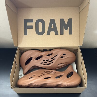 Adidas Yeezy Foam RNR Runner Clay Red Mens 12 HP5335