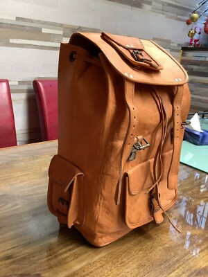 Handgefertigter Echtleder Rucksack Reisegepäck Handgepäck groß Rindsleder 45 cm