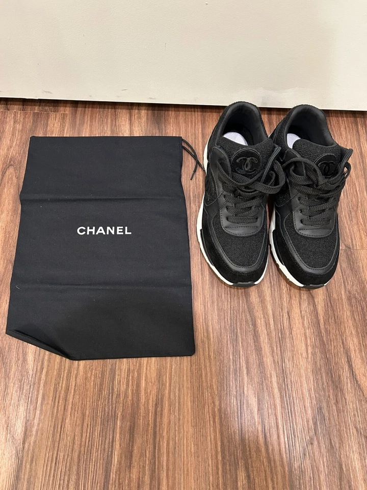 Chanel Black Suede Leather & Tweed Trainer Shoe Size 37 G35617 - Image 2 of 4