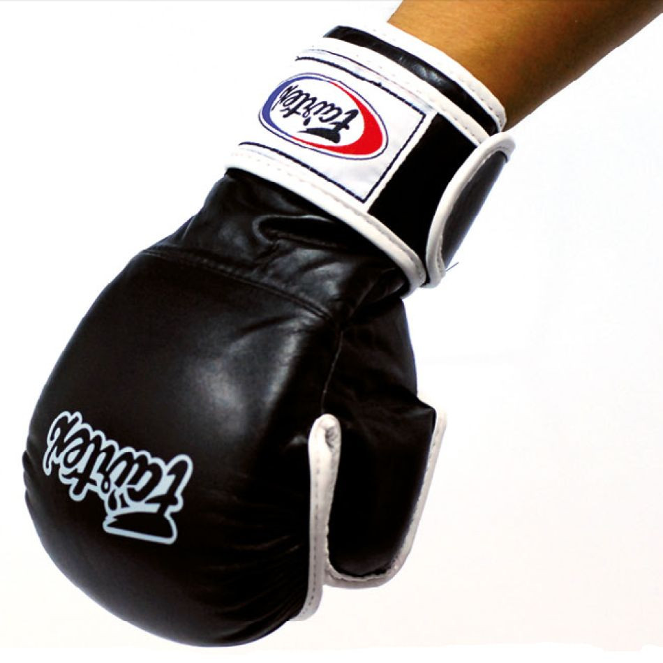 FAIRTEX MMA KICK BOXING SPARRING GLOVES FGV15 COMBAT MARTIAL ARTS