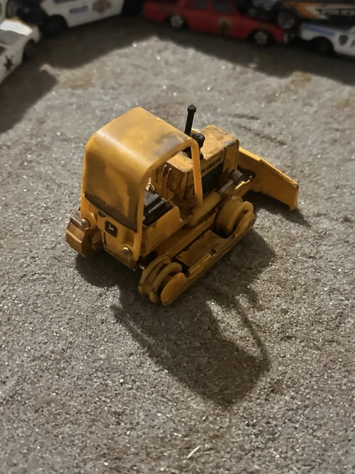ERTL John Deere Weathered Bulldozer 1:64 - Image 3 of 3