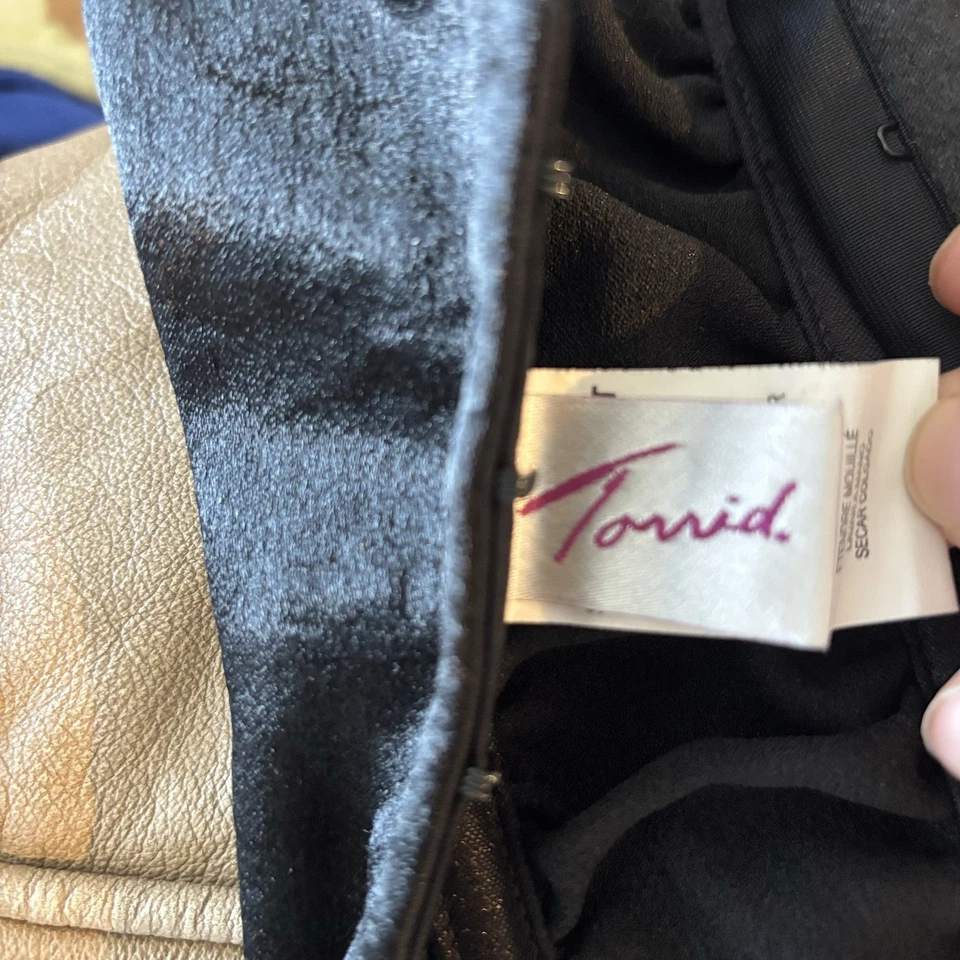 Vintage Torrid Womens Lace Satin Corset Top Size 42 Dark Fairy Goth Grunge Y2K - Image 3 of 4