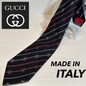 Magnifique cravate GUCCI 58,26 pouces rayure noire soie italienne