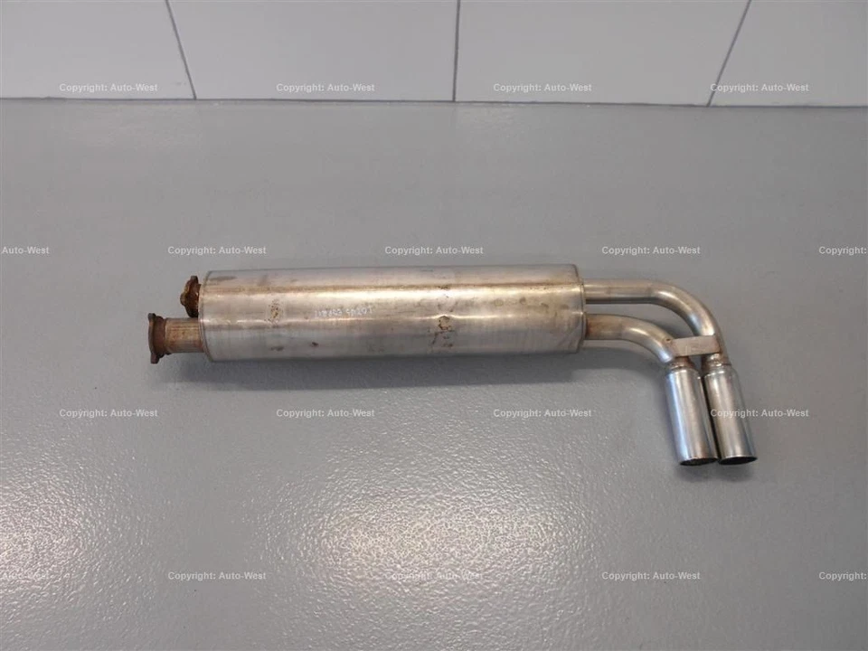 Lotus Esprit S3 S2 OEM Rear exhaust muffler silencer tailpipe left Foto 2 de 2