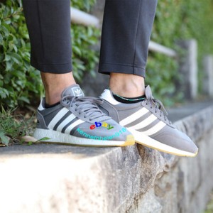 adidas 5923 grey