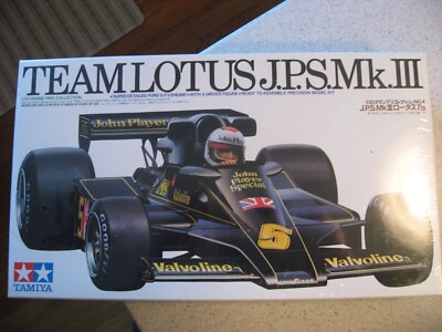 Vintage Tamiya Team Lotus J. P. S. Mk. III Model Kit 1/20 Item