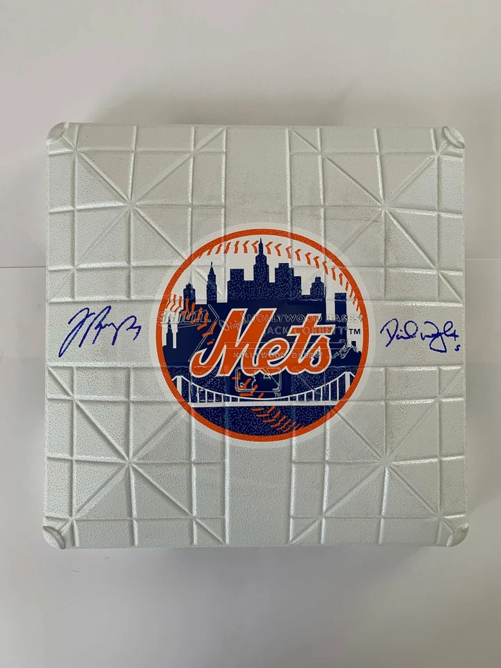 COACH'S COLLECTIBLES David Wright & Jose Reyes Dual Autographed Full Size NY Mets Base (JSA)