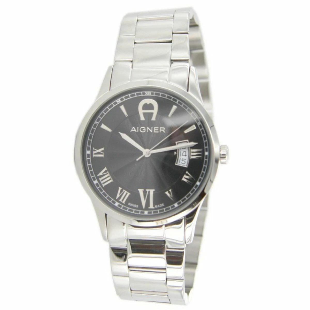 Aigner montre new arrivals