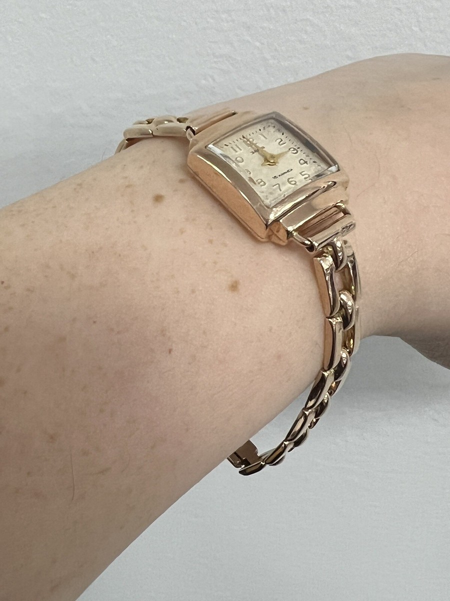 Vintage 583(14K) Rose Gold Russian Made Ladies Watch Zaria  display picture 1