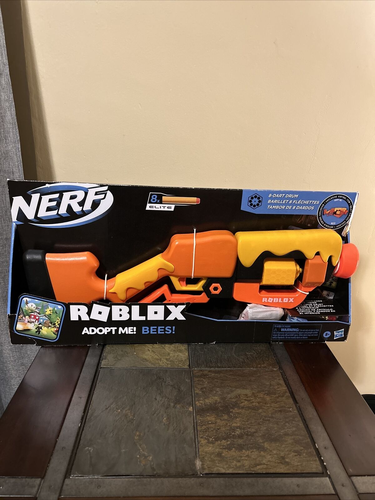 Hasbro F2486 Nerf Roblox Adopt Me!: BEES! Lever Action Blaster, 1