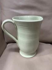 Made in Italy VIETRI VIVA FRESH PISTACHIO MINT LIGHT GREEN PITCHER - 8 1/4”