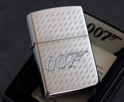 Zippo Lighter   James Bond 007 Gun   60004872   Neu New   A183