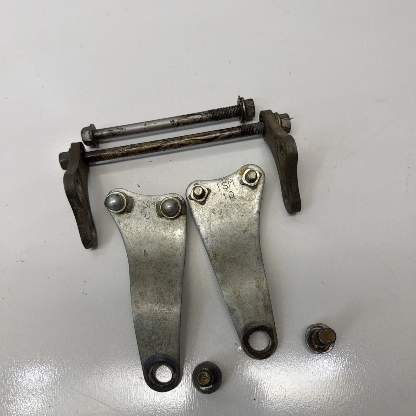 14 - 18 YAMAHA YZ 250 F OEM ENGINE MOUNT HANGER BRACKET