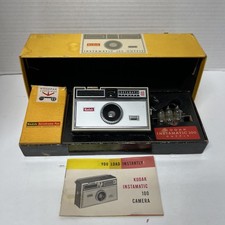 Vintage Kodak Instamatic 100 Camera Outfit w/ Original Box  Manuals   Untested