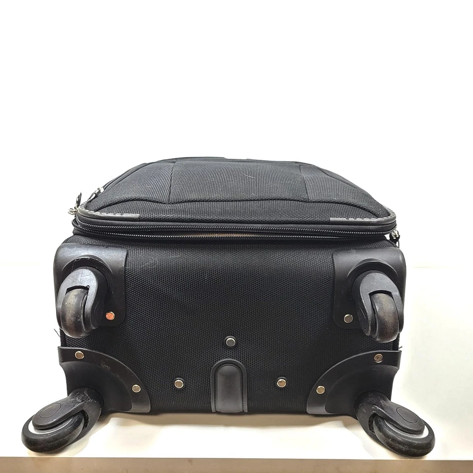 Samsonite 23" Carry On Softshell Expandable Spinner Luggage Black - Image 2 of 4