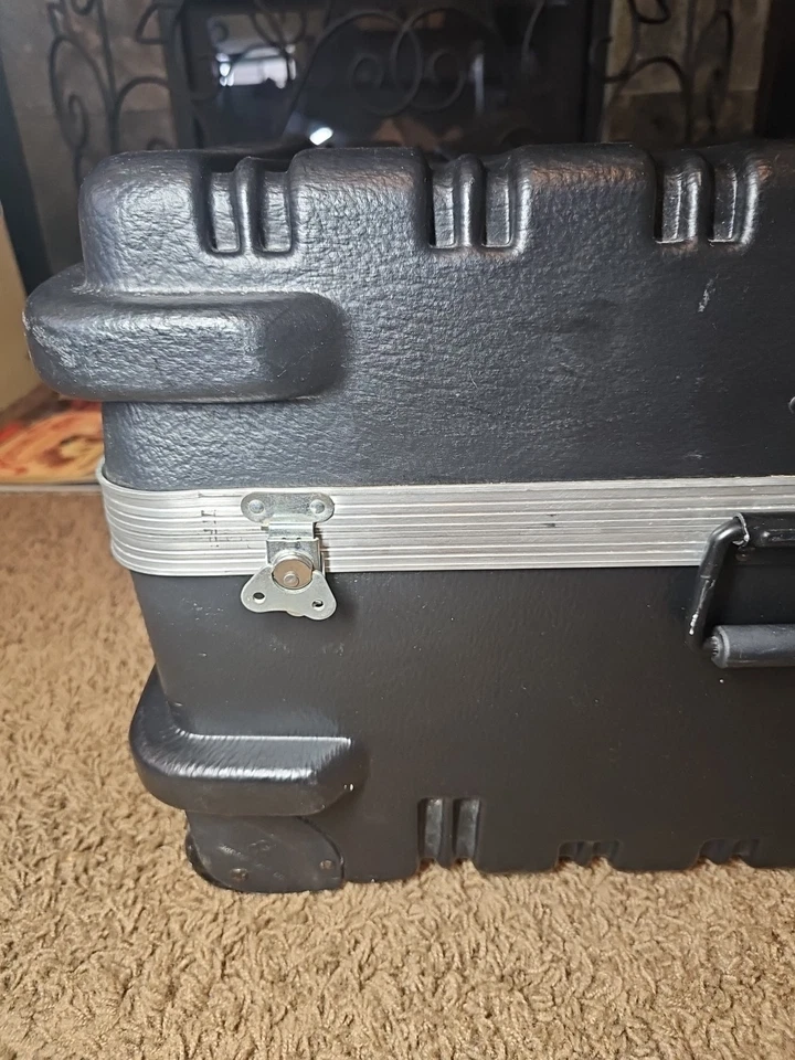 Large Chicago Case Co. Company Heavy Duty Black Travel Case W/ Wheels - Image 2 of 4