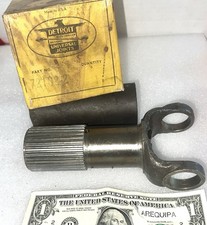 Vintage UNKNOWN Slip Yoke joint outside 34 spline 1960’s? For ? Identify NOS