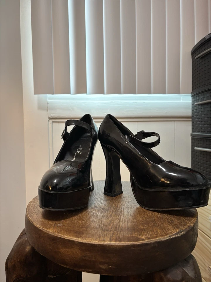 Ellie 557-Eden Platform Pump Patent Women’s size 10 Chunky Heel Goth Y2K Lolita - Image 2 of 4