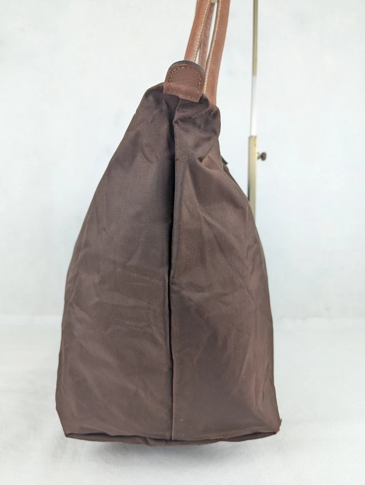 Bolsa Longchamp Le Pliage Marrom – Autêntica Bolsa Tote de Nylon, Usada Uma Vez, Limpa! - Imagem 3 de 4