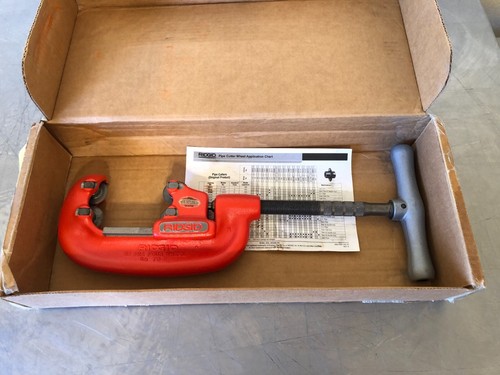 RIDGID 32870 Model 42-A Heavy-Duty 4-Wheel Steel Pipe Cutter