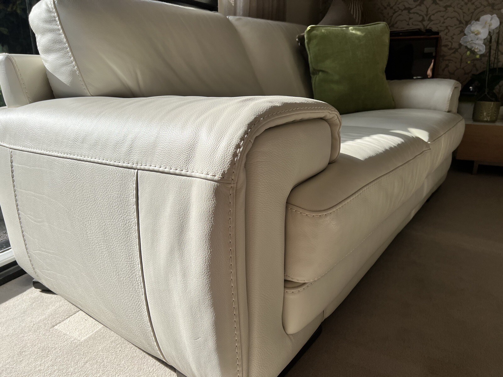 Natuzzi Italian Two Seater Cream Leather Sofa eBay