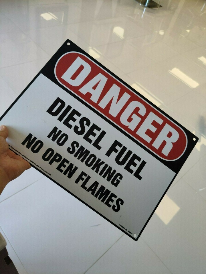 Accuform MCHL268VA Cartello Di Sicurezza 'Pericolo Diesel' In Alluminio, 18x25 Cm - Antiruggine Per Esterno - 3