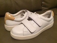 earth tangor sneaker