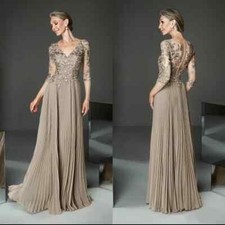 Elegant Champagne Mother Of Bridal Dresses Half Sleeve Lace Appliques Guest Gown