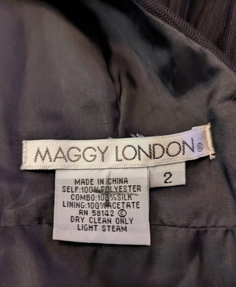 Vestido de ocasión Maggy London talla 2 negro con capas para mujer 100 % seda en capas 4118 Foto 2 de 4