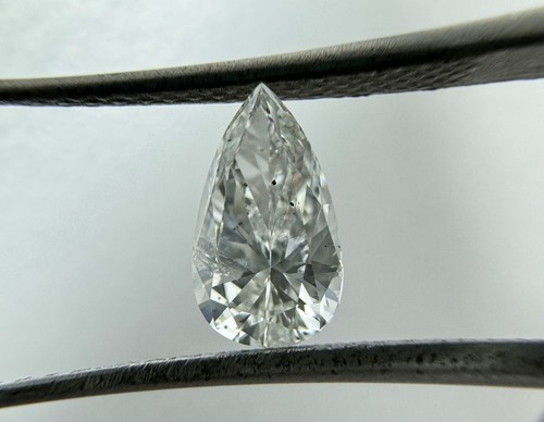 Diamante Naturale 0,91 Carati | Certificato GIA | Forma - Pera | Colore - G | I2 - Foto 4 di 6