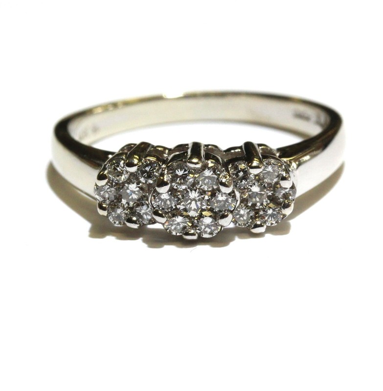 14k white gold .46ct round diamond 3 stone engagement ring 4g ladies unique 8