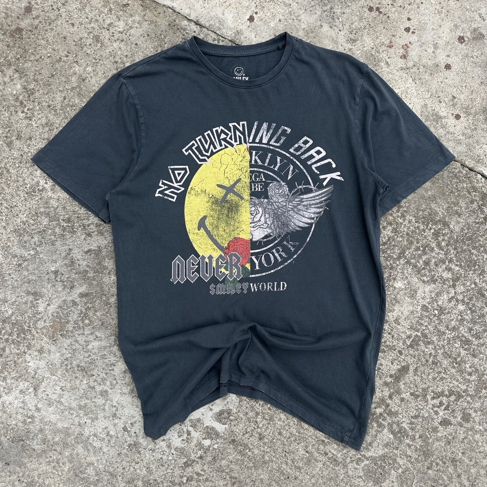 Vintage No Turning Back Never York T-shirts Y2K USA Style Band Tee Smile World